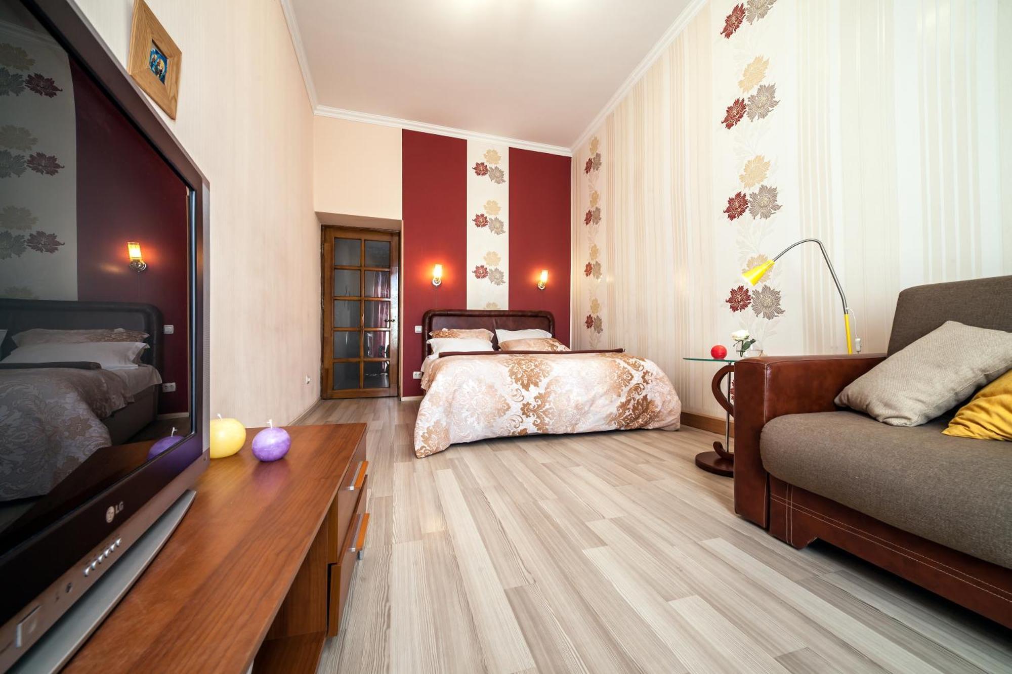 Queens Apartments Львов Номер фото