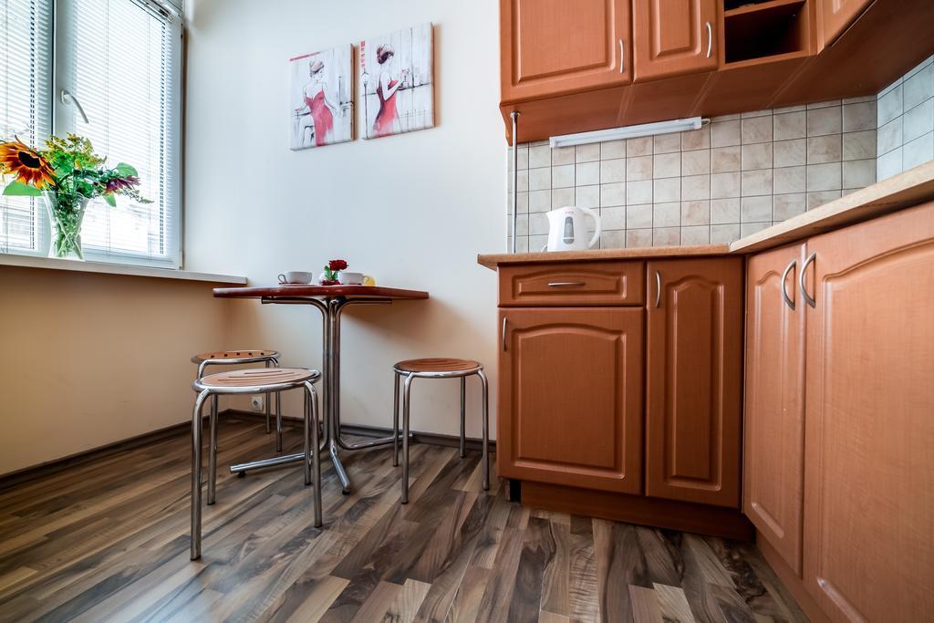 Queens Apartments Львов Экстерьер фото